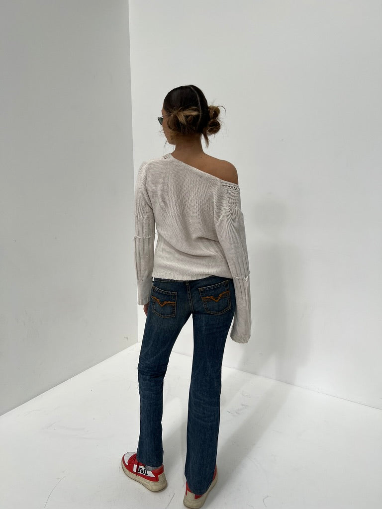 Oxmo Cream Cable Knit V Neck Sweater